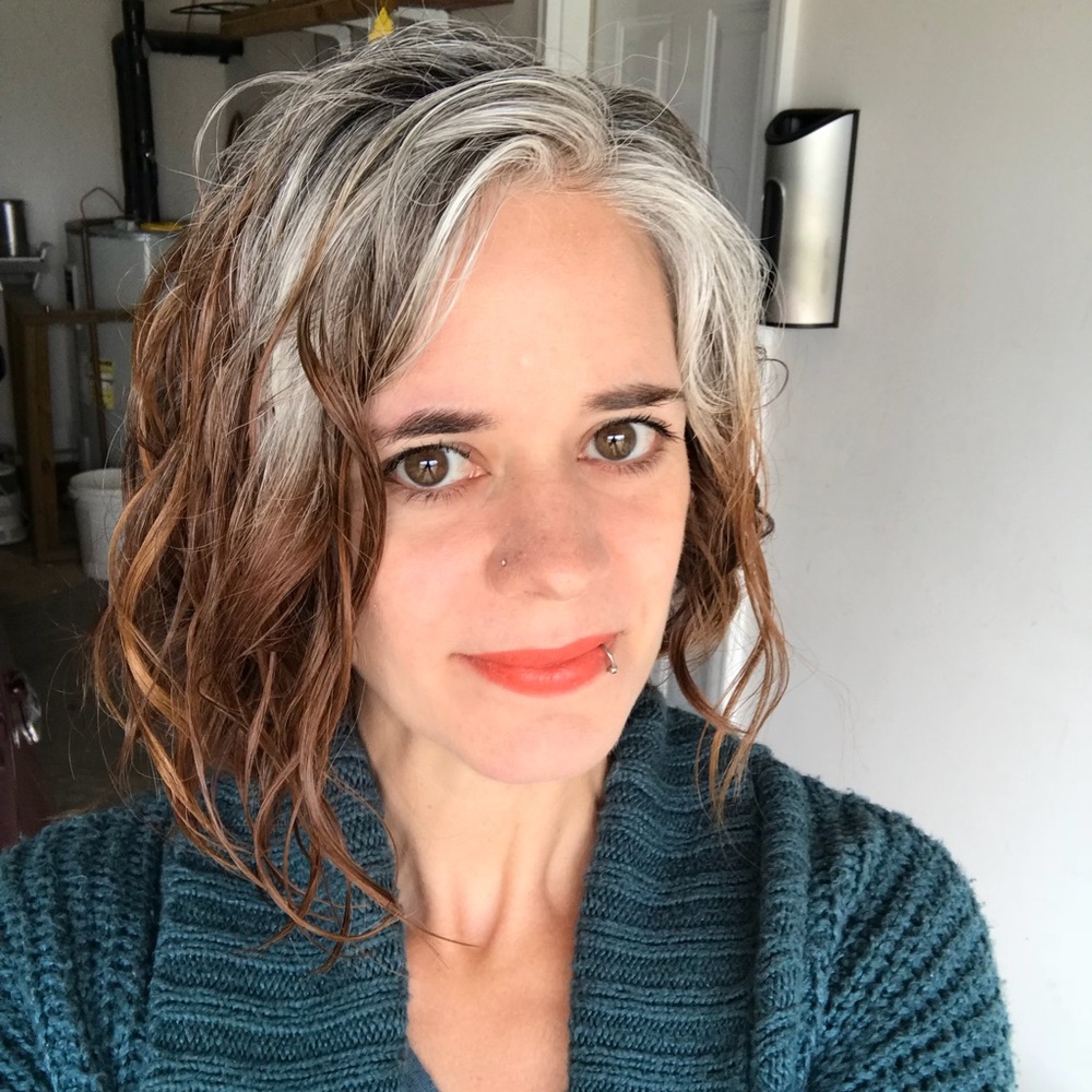 Meet your Posher, Melissa